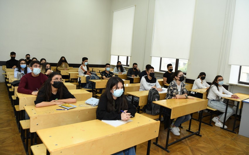 Azərbaycanda ödənişli təhsil alan və kəsiri olan tələbələrin sayı AÇIQLANDI