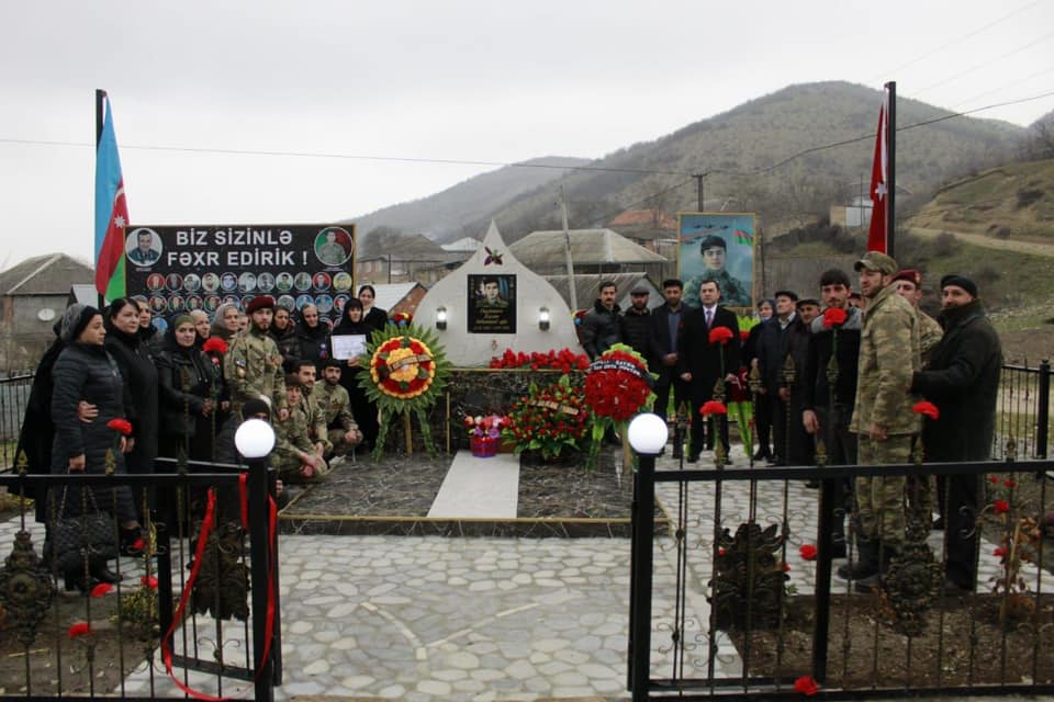 İsmayıllıda şəhidin xatirəsinə inşa edilmiş bulağın açılışı oldu - FOTO