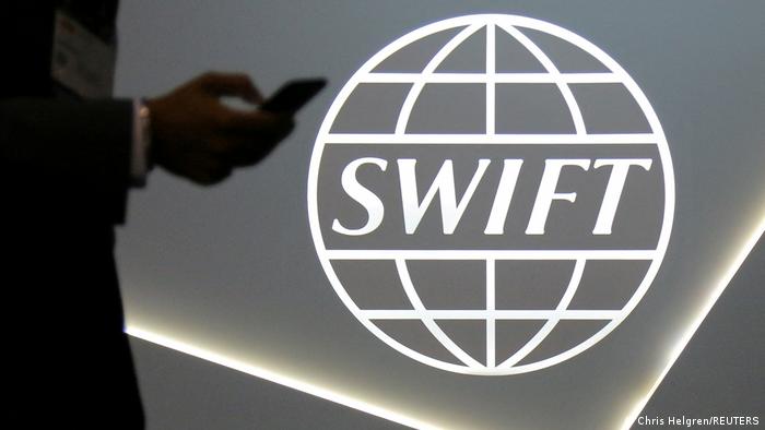 Rusiya hər gün 46 milyard dollarlıq əməliyyatdan məhrum olacaq – SWIFT sistemindən çıxarılmanın ağır nəticələri