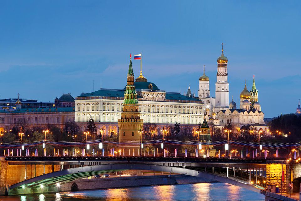 Kremlin qarşılaşdığı PROBLEMLƏR - Sanksiyalar Rusiyanı bu ölkəyə möhtac etdi 