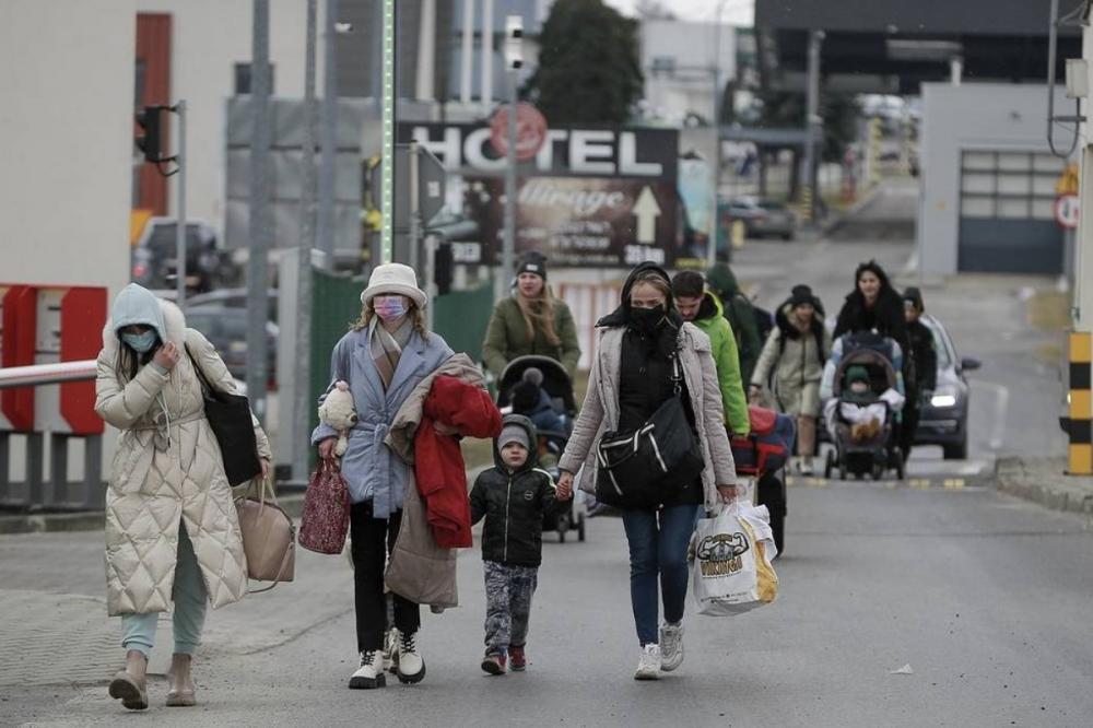 Ukraynadan olan qaçqınların sayı 3 milyona çatıb – Ən çox köçkünü hansı ölkə qəbul edib?