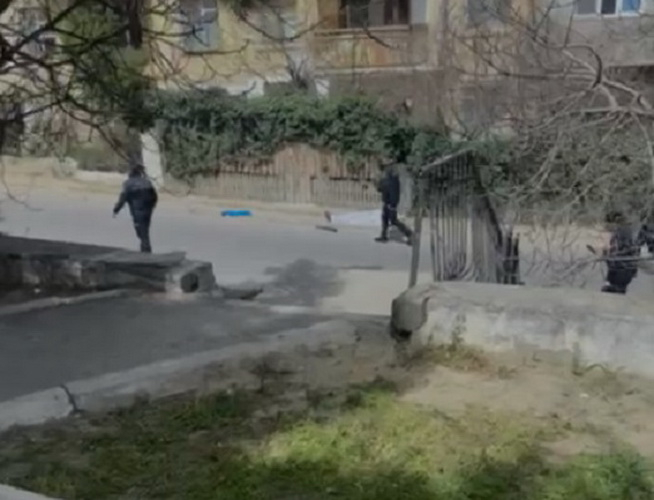 Bakıda kişi əvvəlcə arvadını, sonra özünü güllələdi - TƏFƏRRÜAT