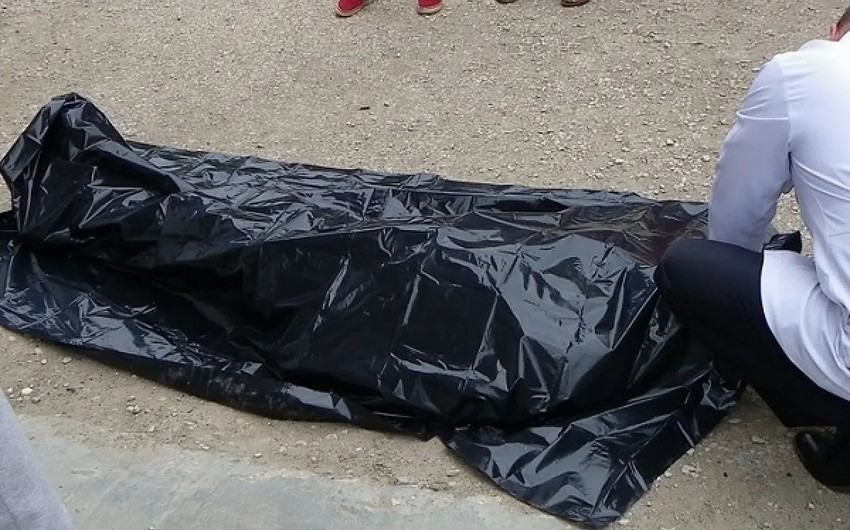 Bakıda küçədə meyit tapıldı