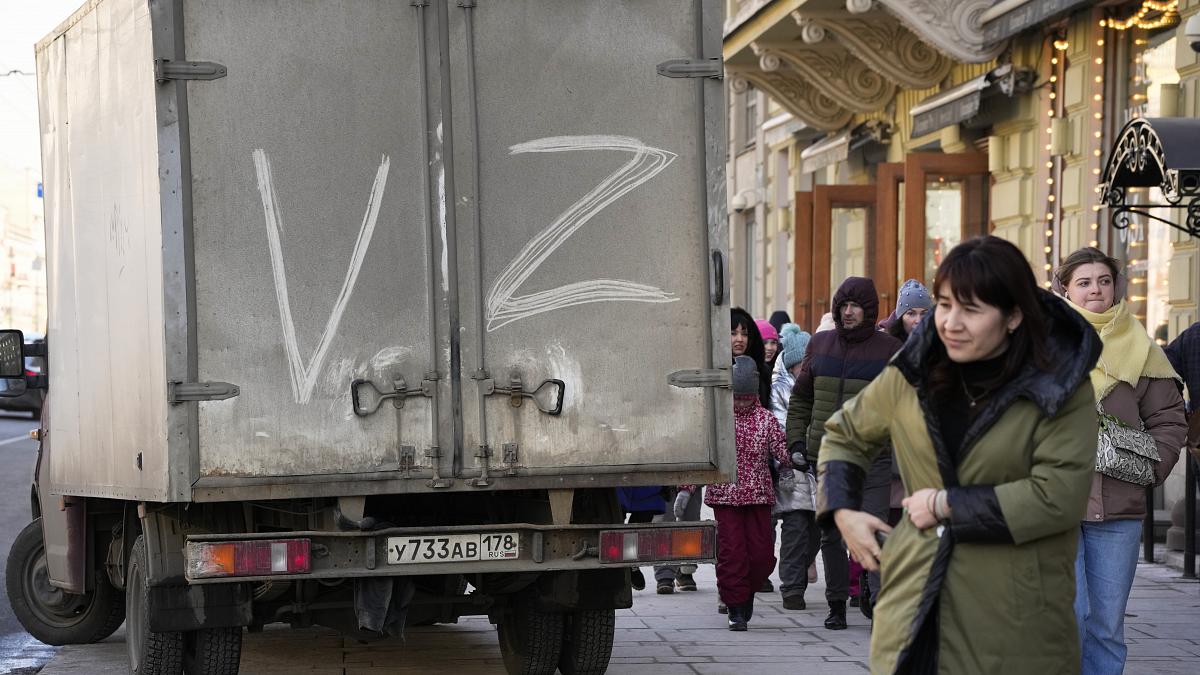 İctimai yerlərdə “Z” və “V” hərflərini yazanlar cərimələnəcəklər