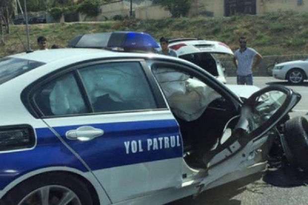 Bakıda “Prius” YPX-yə ÇIRPILDI: Yaralanan var