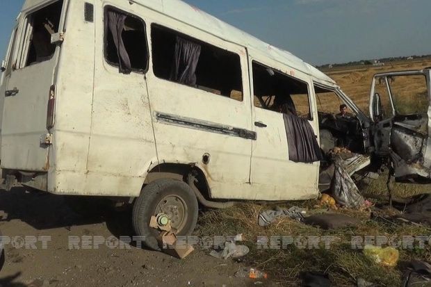 Ələt-Astara yolunda qəza: 20 yaralı var, çoxu fəhlədir - FOTOLAR