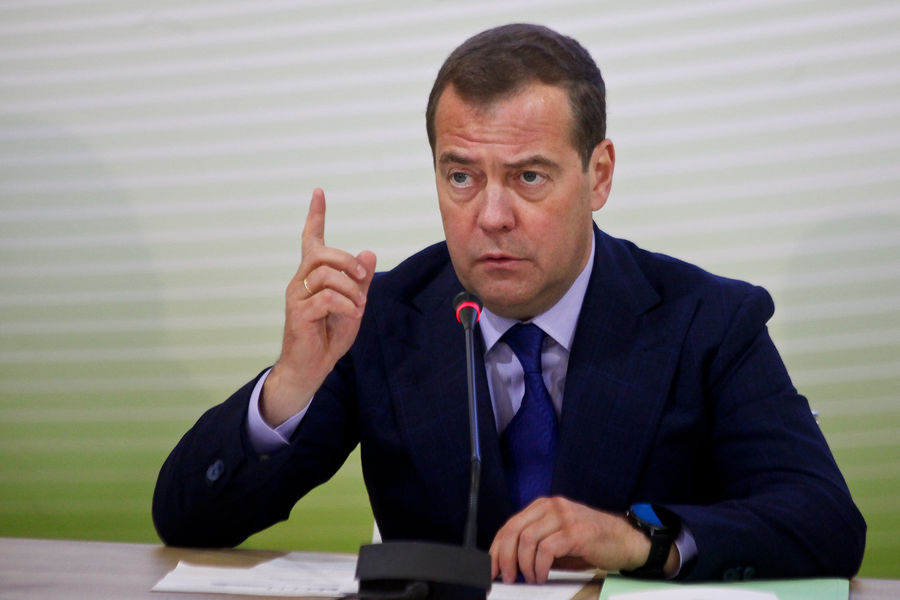 Medvedev Üçüncü Dünya Müharibəsi ilə HƏDƏLƏDİ