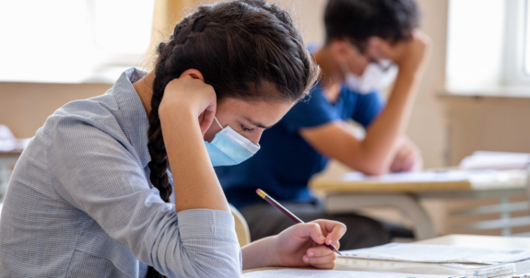 Bu il universitetə qəbul olunan minlərlə abituriyent təhsil almaqdan İMTİNA ETDİ
