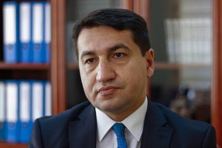 Hikmət Hacıyev Armen Qriqoryanla görüşdü