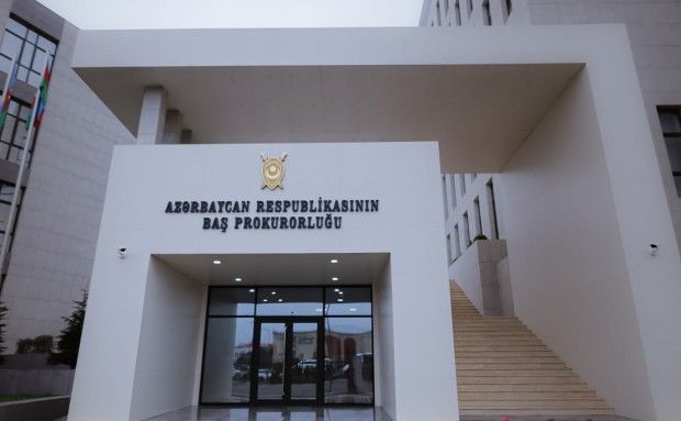 Bayrağa hörmətsizlik edən məmur barəsində cinayət işi açıldı - RƏSMİ