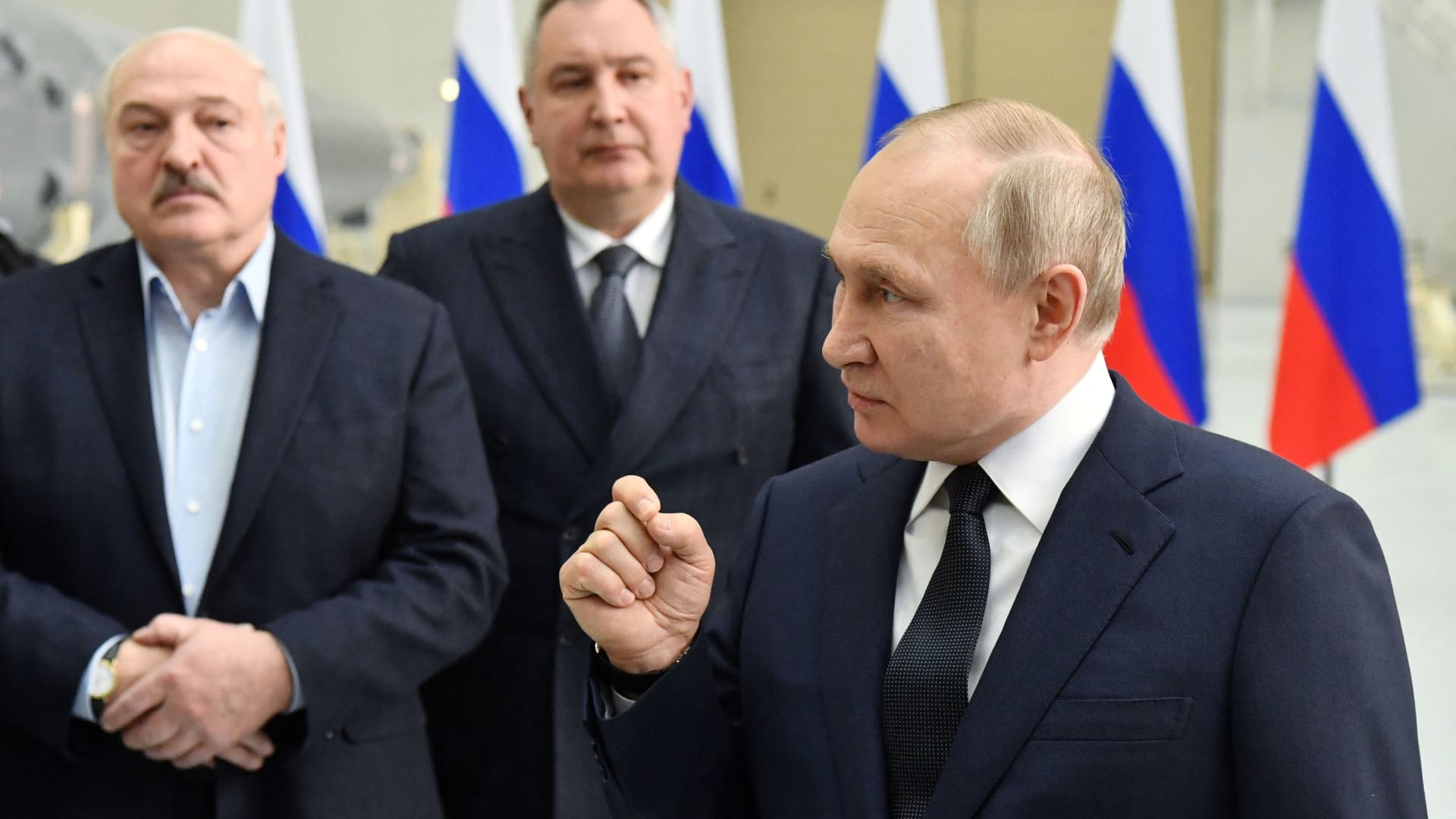 “Putin hətta Lukaşenkodan gözlədiyi dəstəyi ala bilmirsə…” – İlhaq Rusiyanın intiharı idi