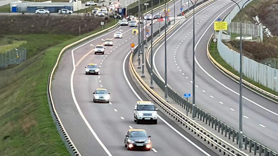 Krım körpüsündə dəmir yolu hərəkəti tam bərpa edildi