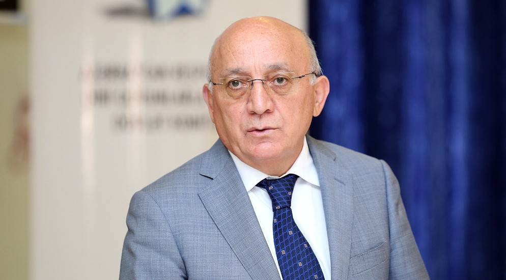 Mübariz Qurbanlının prokuror qardaşını çılpaq şəkilləri ilə ŞANTAJ ETDİ: