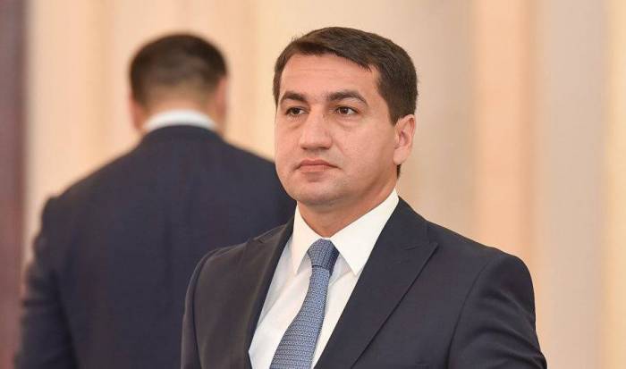 Hikmət Hacıyev Gəncə terroru ilə bağlı paylaşım etdi