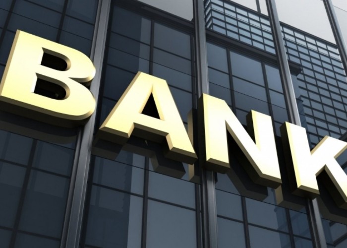 Azərbaycanda daha bir bank BAĞLANDI