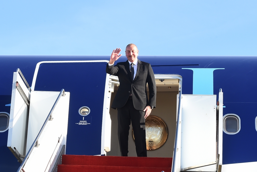 İlham Əliyevin Qazaxıstana işgüzar səfəri başa çatdı - FOTO