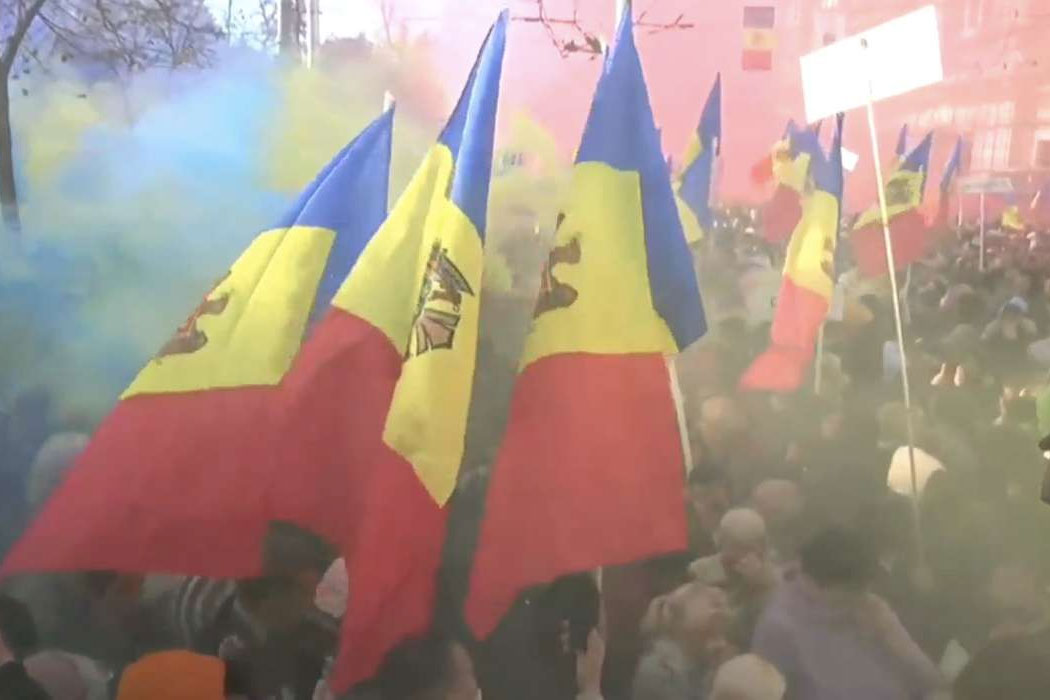 Moldovada hökumət əleyhinə nümayişlər keçirildi