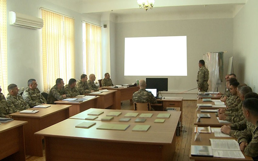 Azərbaycan hərbçilərinin komanda-qərargah təlimi keçirilir - FOTO