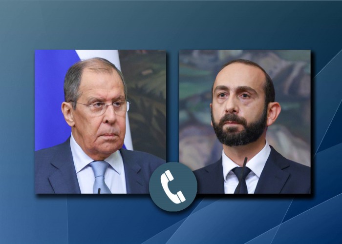 Lavrov Mirzoyanla müzakirə APARDI