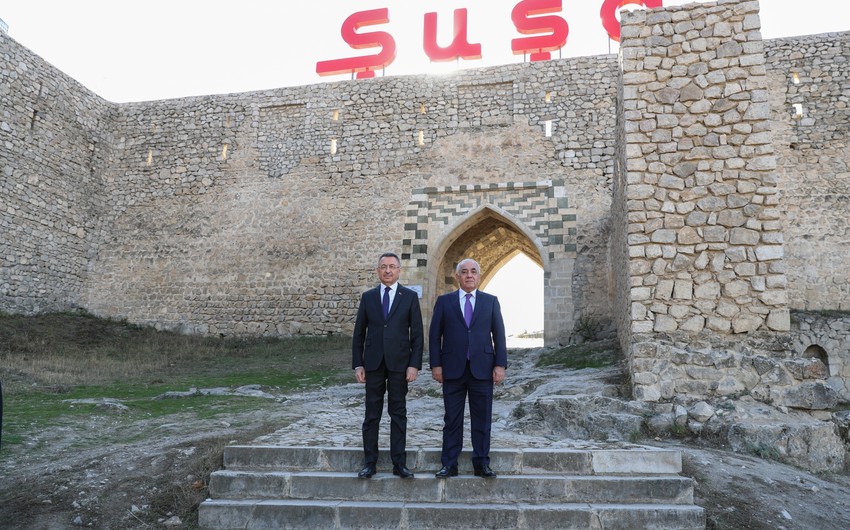 Türkiyənin vitse-prezidenti Şuşanı ziyarət etdi - FOTOLAR