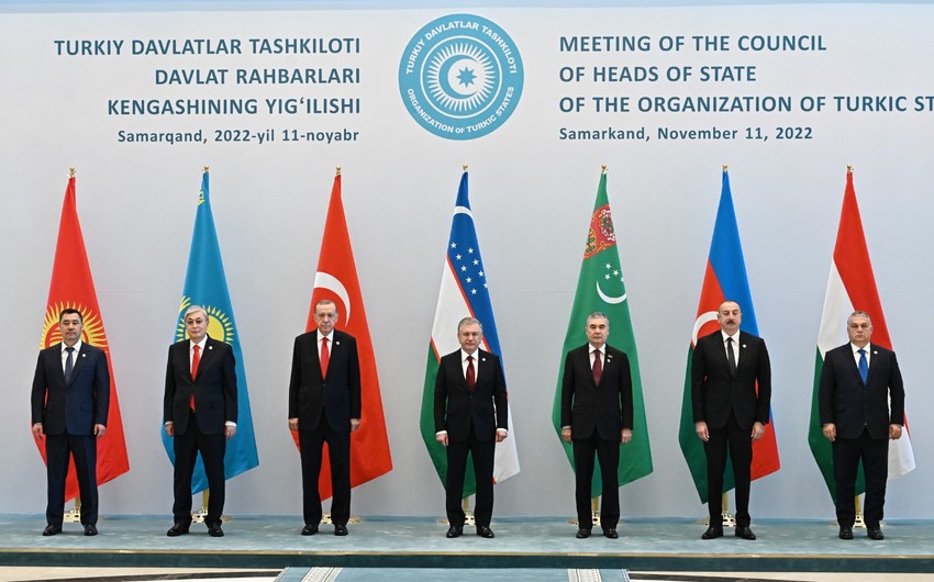 TDT-nin dövlət və hökumət başçıları Səmərqənddə ağac əkdilər