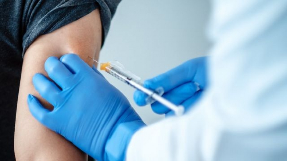 Mütəxəssislərdən koronavirus peyvəndi vurduranlarla bağlı HƏYƏCAN TƏBİLİ