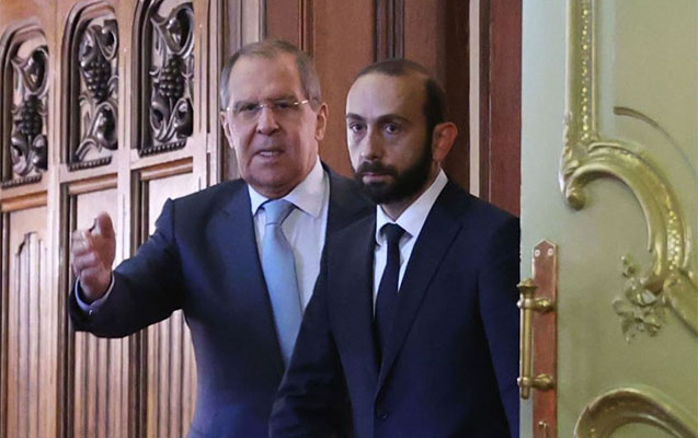 Lavrovla Mirzoyan arasında telefon danışığı oldu