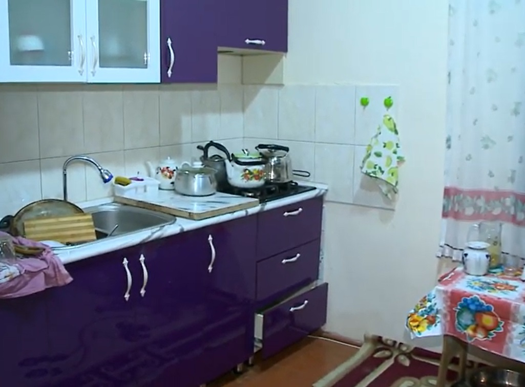 Azyaşlı qardaşların “siçan dərmanı” yeyərək ölməsinin TƏFƏRRÜATI - VİDEO