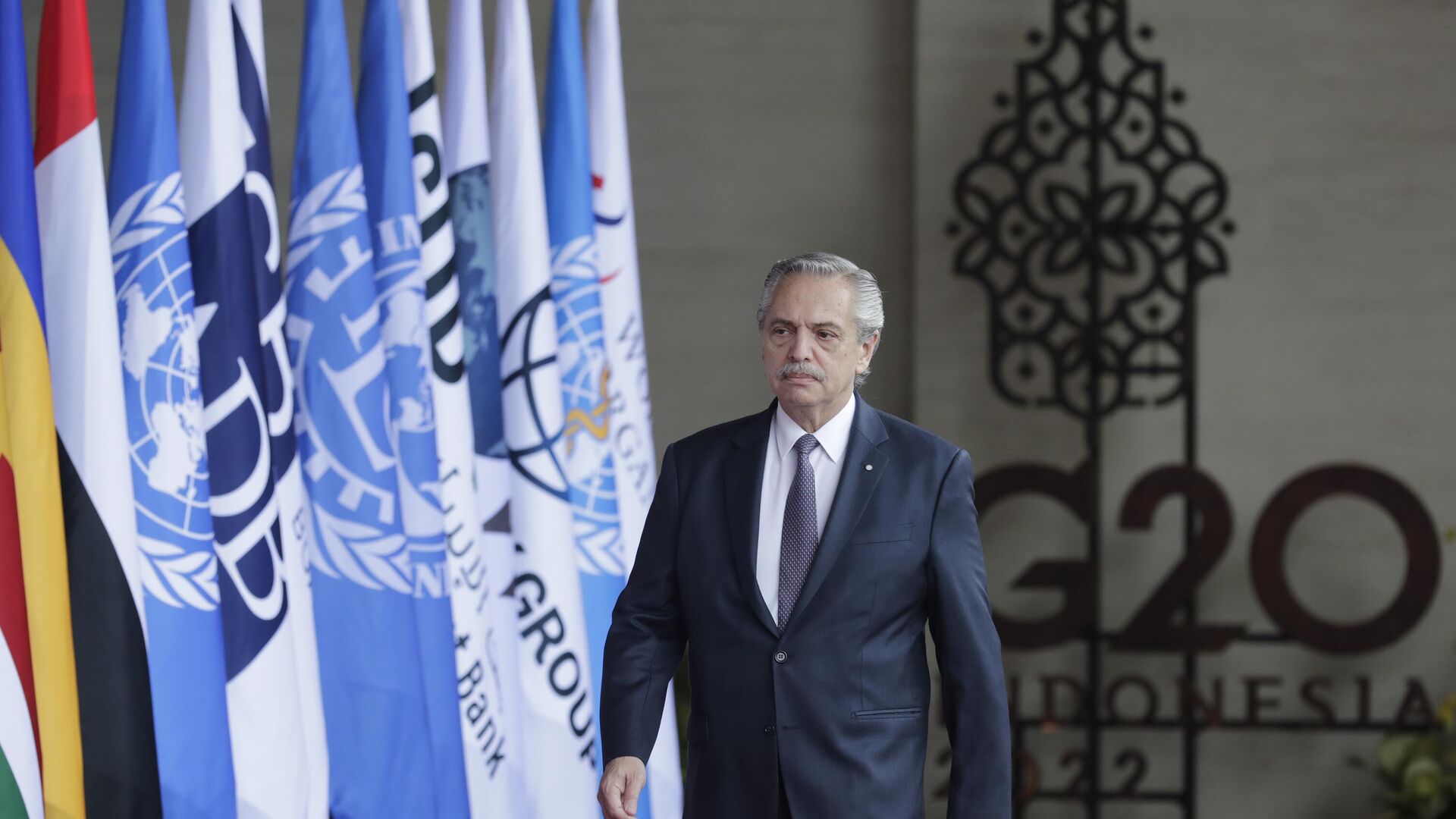 G20 sammitində Argentina Prezidentinin səhhəti pisləşdi 