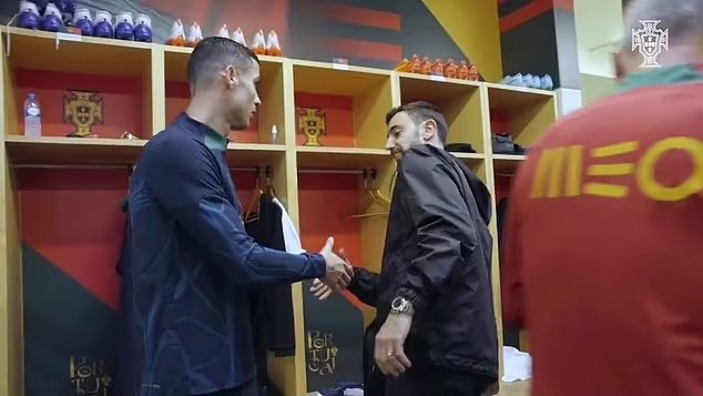 Ronaldo Fernandesin reaksiyasına ŞOK OLDU - FOTOLAR