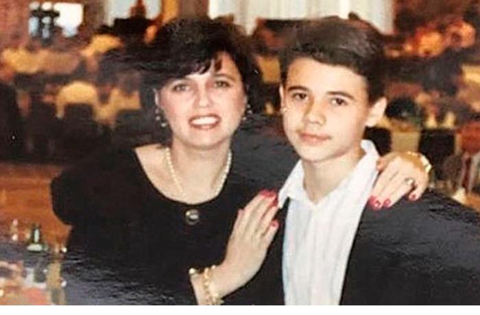 Emin Ağalarov anası ilə şəkillərini paylaşıb - FOTOLAR 