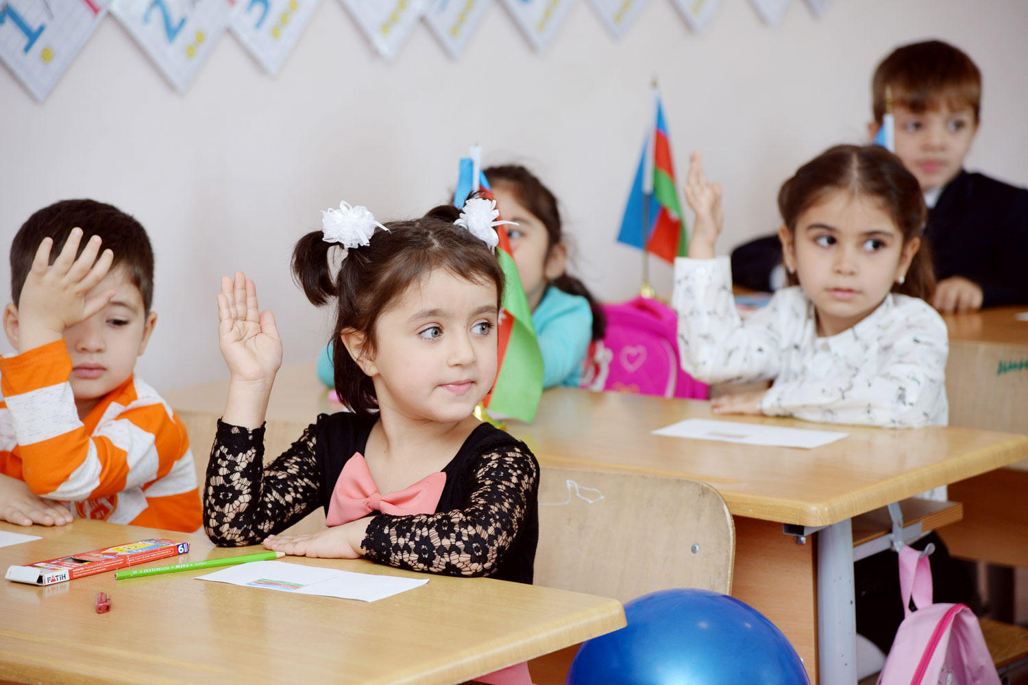 Azərbaycanda şagirdlərin neçə faizi rus dilində təhsil alır? - STATİSTİKA