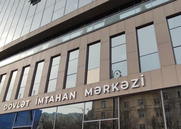 Xarici dillər üzrə fəlsəfə doktoru imtahanı keçirildi