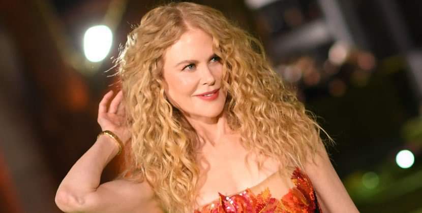 Nikol Kidman qızları ilə paparassilərin obyektivinə tuş gəldi - FOTO