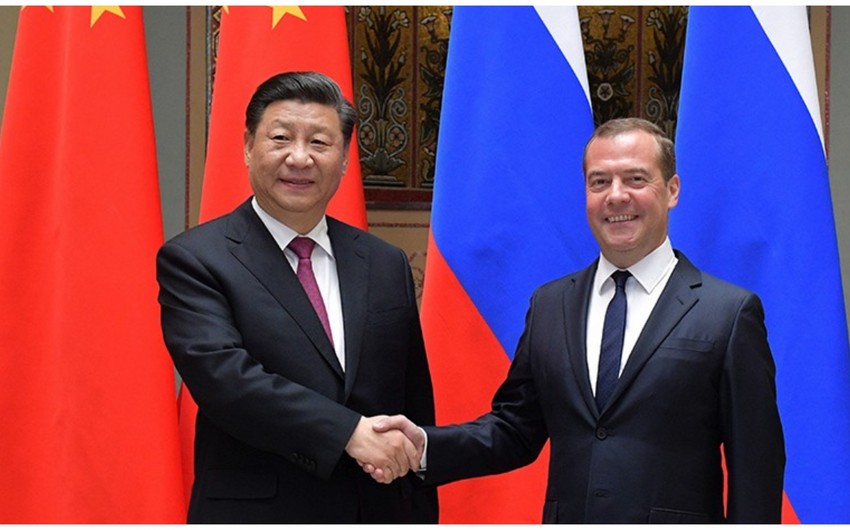 Rusiya Çinlə əməkdaşlığı daha da GÜCLƏNDİRİR - Medvedev Çin Prezidenti ilə nə danışıb?