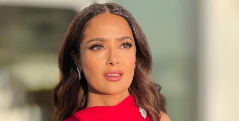 Salma Hayekin makiyajsız fotosu gündəm oldu