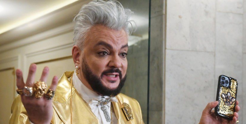 Filipp Kirkorov Zelenskini dovşan adlandırdı - FOTO