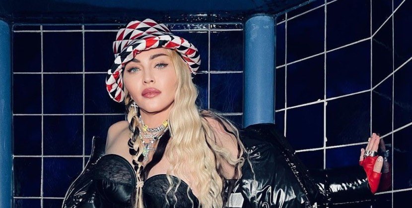 Madonna afrikalı uşaqların alverində ittiham olunur