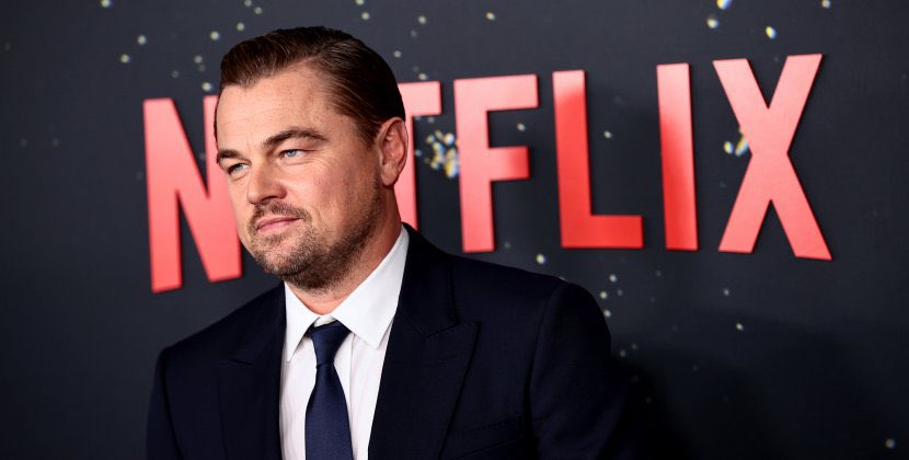 Leonardo Di Kaprio yeni qızla görüldü - FOTO