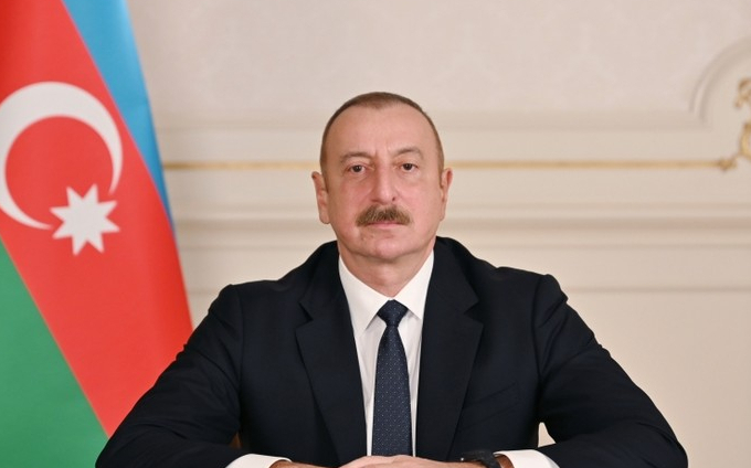 Prezident 3 fərman imzaladı