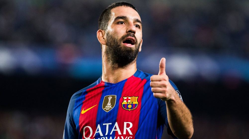 Arda Turan vergidən yayınmaqda ittiham edilir - 828 min avro borcu var 