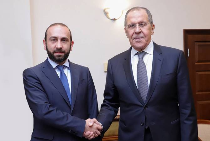 Mirzoyanla Lavrov Azərbaycan-Ermənistan münasibətlərini müzakirə etdilər