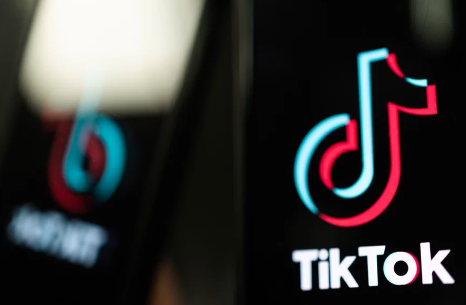 “TikTok”dan yeniyetmələrlə bağlı yeni qayda: 60 dəqiqə...