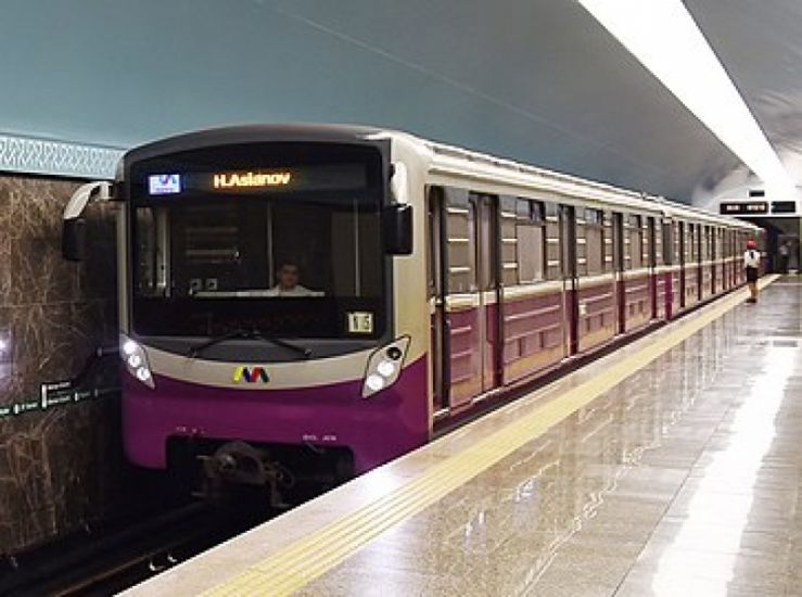 Bakı metrosunda dava