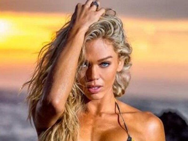 Gözəlliyi ilə göz qamaşdıran model indi zibillikdən yemək yığır - FOTO/VİDEO