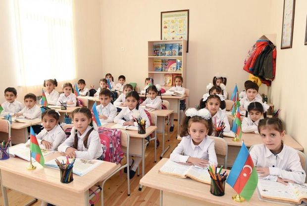 Birinci siniflərə şagird qəbuluna start verildi