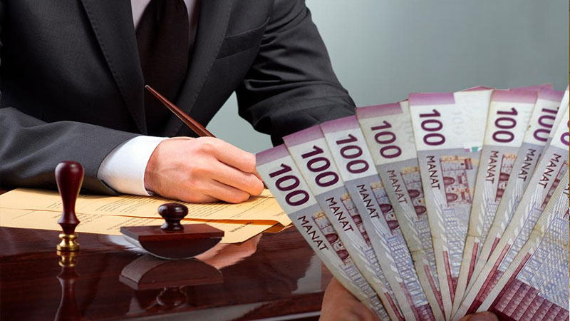 Gömrük Komitəsinin sabiq vəzifəli şəxsi rüşvəti necə alıb? - DETALLAR