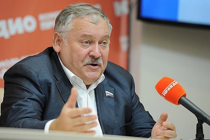 Zatulin Qazaxıstanda problemlə üzləşib: “Sərhədçilər onu...”