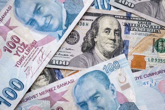 Türk lirəsində ucuzlaşma sürətləndi – Banklarda dollar 22 lirədən baha satılır