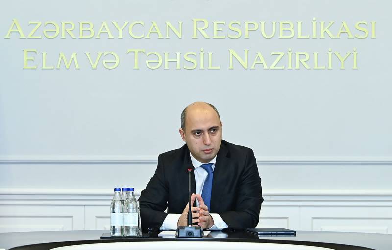 Nazir məşhur Xalq artistini yüksək vəzifəyə təyin etdi - FOTO